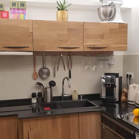 Luxurious And Glamorous Apartamento